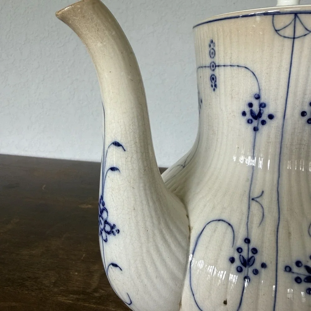 Antique French Sarreguemines Copenhagen Blue Fluted Coffee Pot Teapot 19thC 8